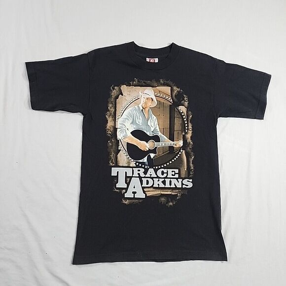 Trace Adkins T Shirt Adult Medium Cowboys Back In Town Concert Tee 2010 Made USA - Picture 1 of 14